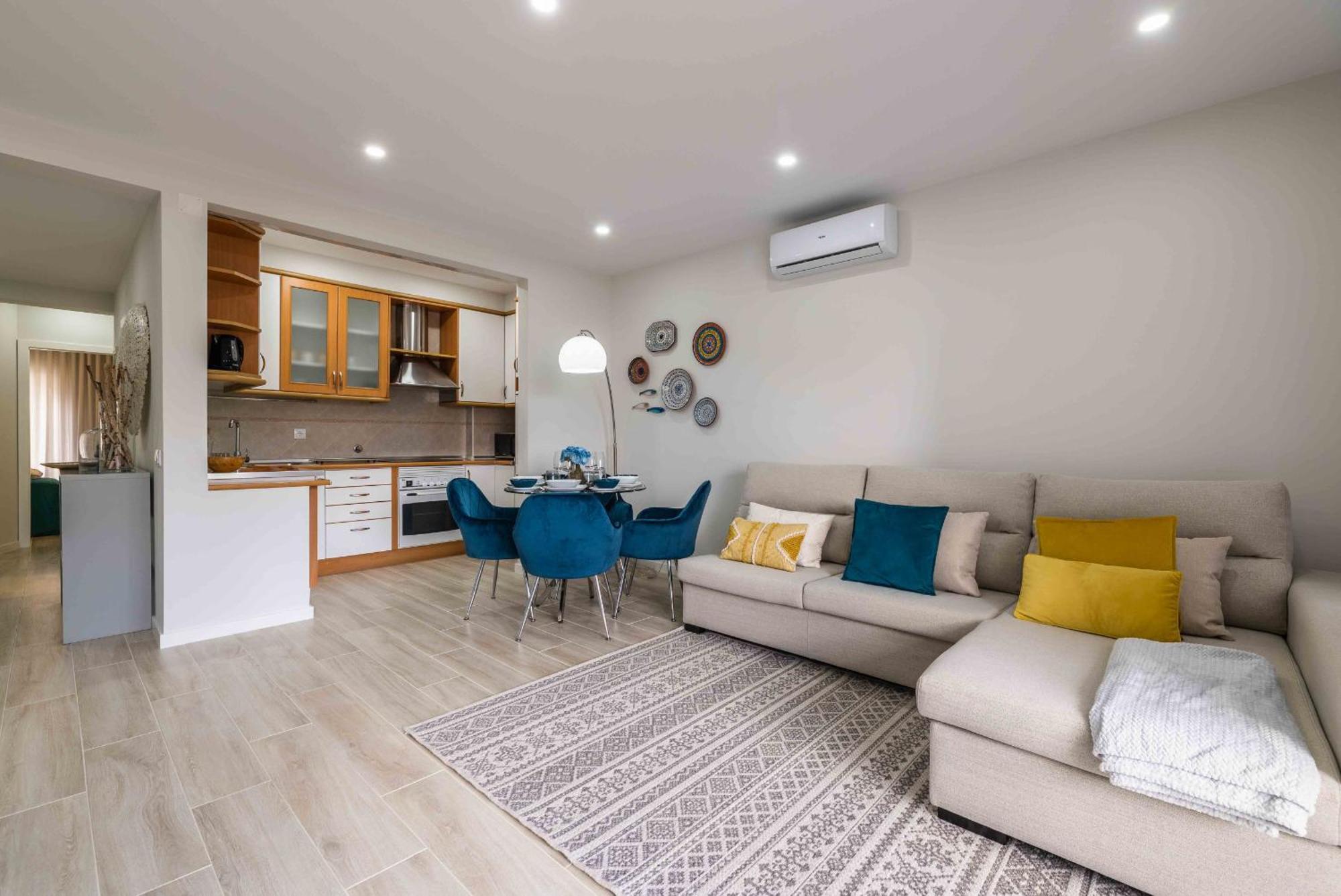 Casa Santa Maria - Sea View - 500M From The Beach - Wifi Albufeira Bagian luar foto